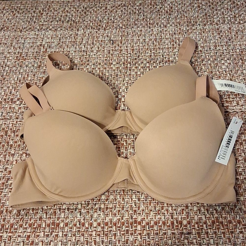 Amazon Essentials Nude Underwire Bras‎ Two New 34B